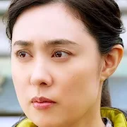 Kazue Fukiishi portraying Sanae Michibata