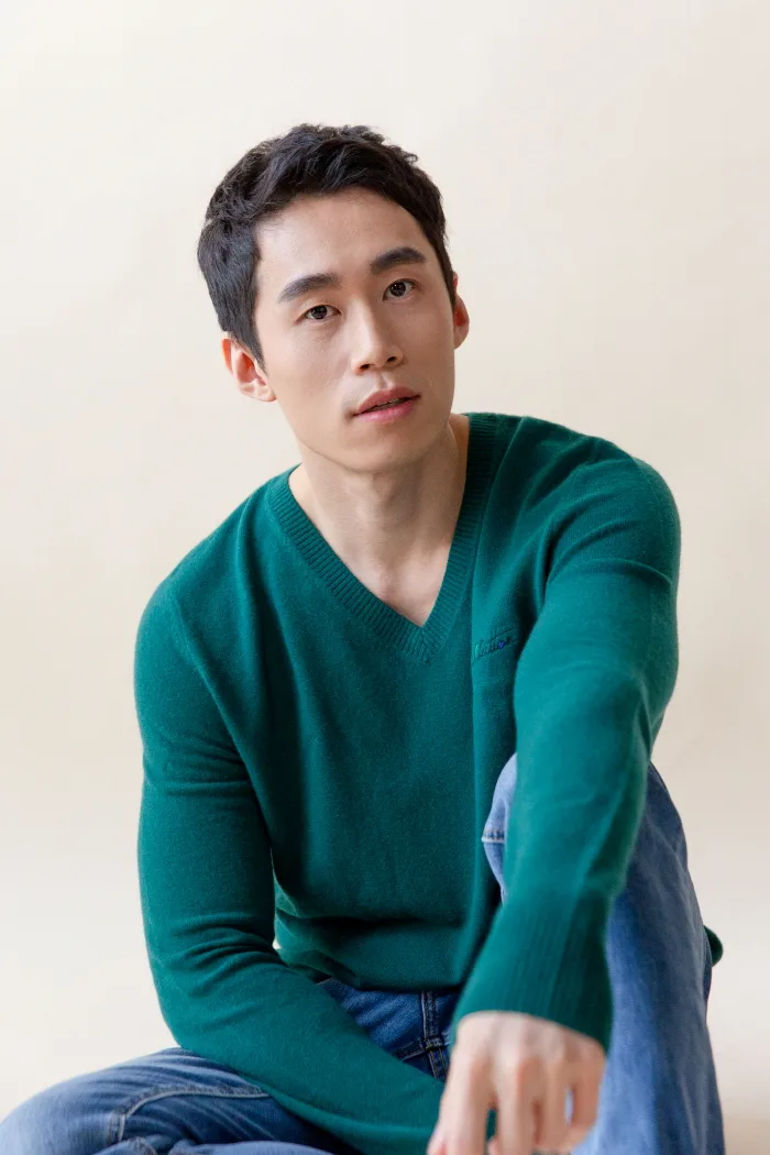 Profile photograph of South Korean actor Hong-In