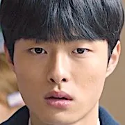 Yoon Chan-Young