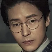 Actor Uhm Ki-Joon