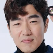 Actor Lee Jong-Hyuk