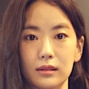Lee E-Dam as Kim Mi-Jeong