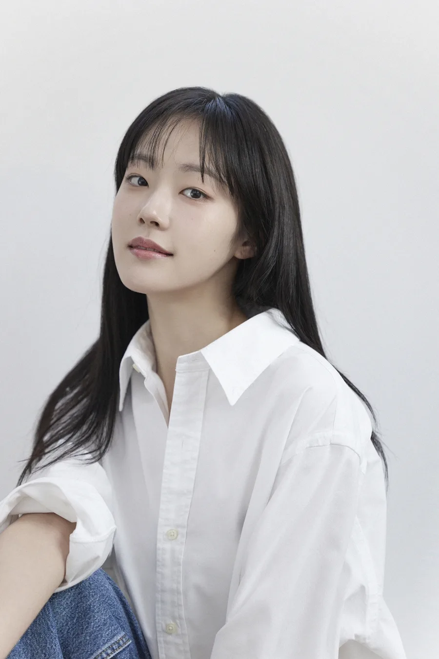 Portrait of actress Chae Won-bin