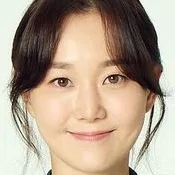 Lee Yoo-young