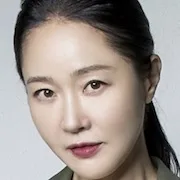 Uhm Ji-Won