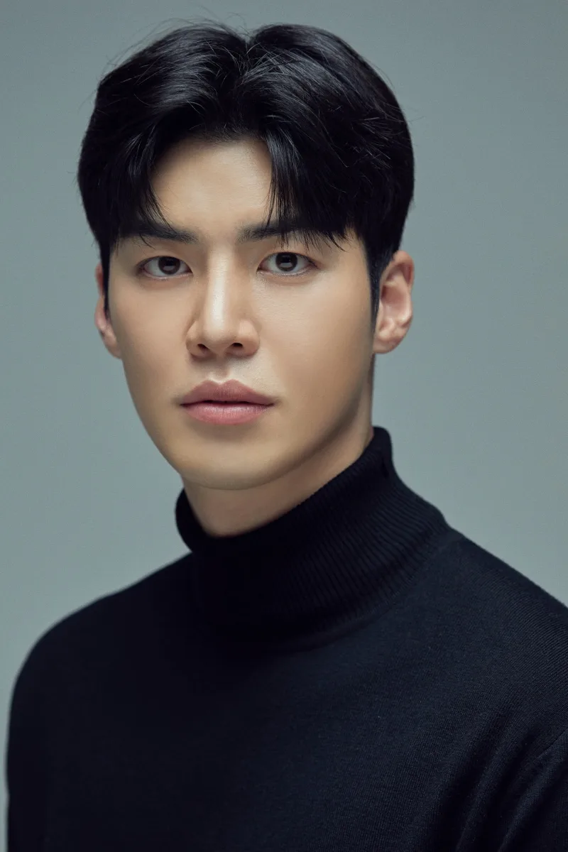 Jung Soo-Han portrait photograph