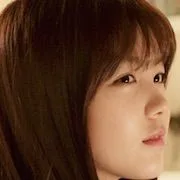 Actress Park Si-Woo
