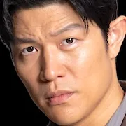 Ryohei Suzuki portrait