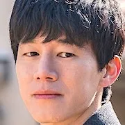 Kim Moo-yul as Seo-jin
