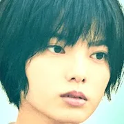 Yurina Hirate