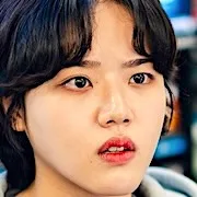 Kim Hyang-Gi as Bang Eun-Mi