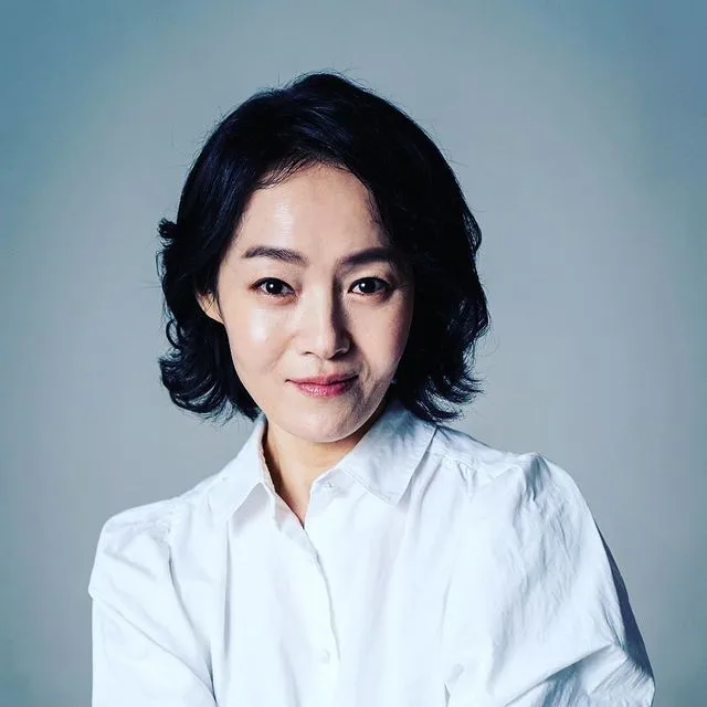 Portrait photograph of South Korean actress Kim Nan-Hee