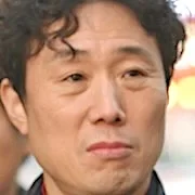Shin Mun-Sung as Shin Bong-Su