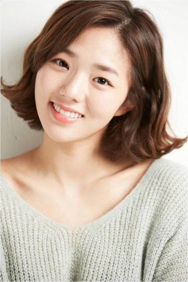 Chae Soo-Bin promotional photograph