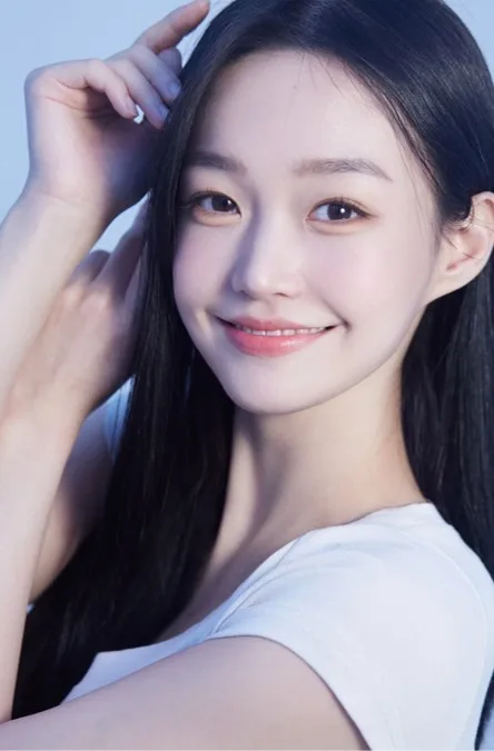 Profile photograph of actress An Seol-A