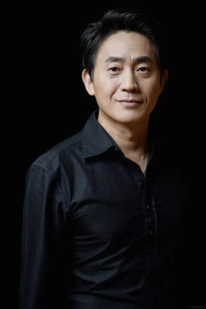 Portrait of South Korean actor Park Yoon-hee