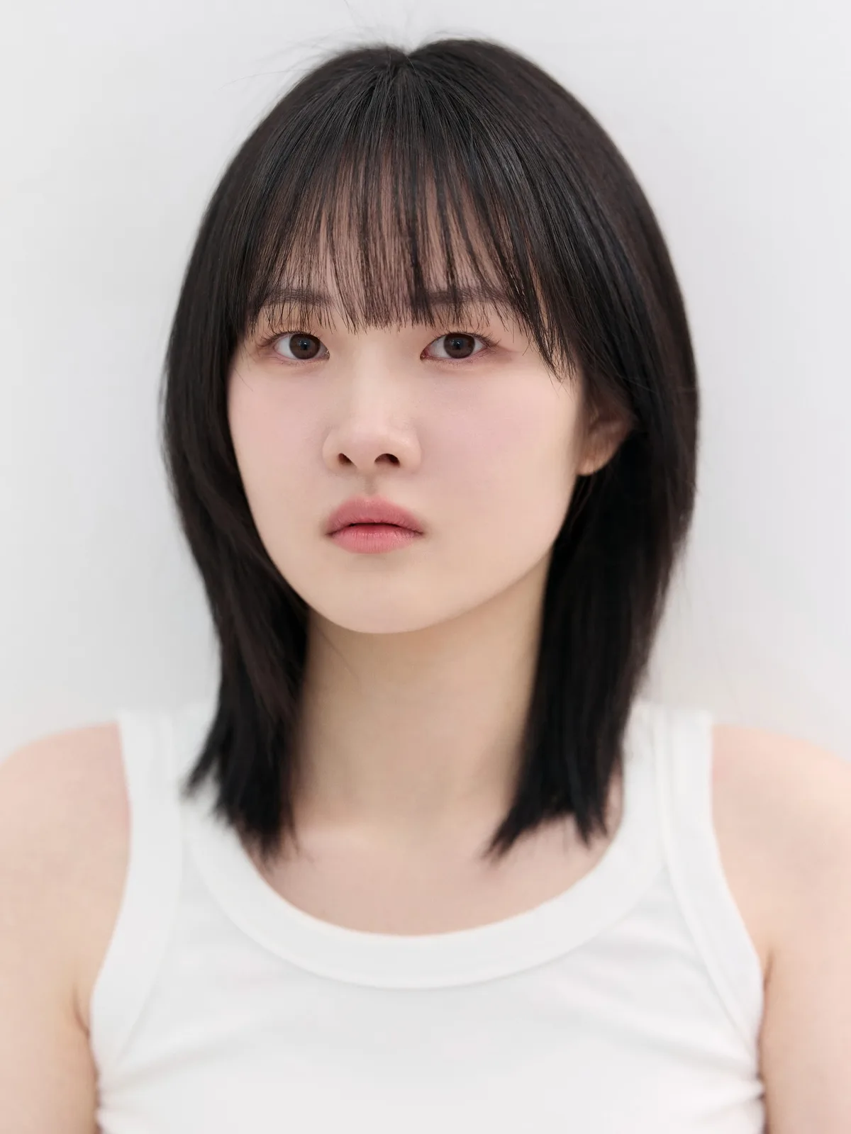 Profile photograph of South Korean actress Lee Ha-Ye
