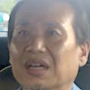 Song Chang-Kyu as taxi driver
