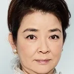 Kayoko Kishimoto as Aiko Ichinose