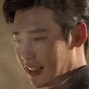 Lee Jong-suk as Kim Gwang-il