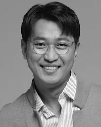 Portrait of South Korean actor Lee Dong-Soo
