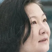 Kim Hae-sook as Jang Hwa-sa