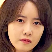 Lim Yoon-a as Lee Ji-soo