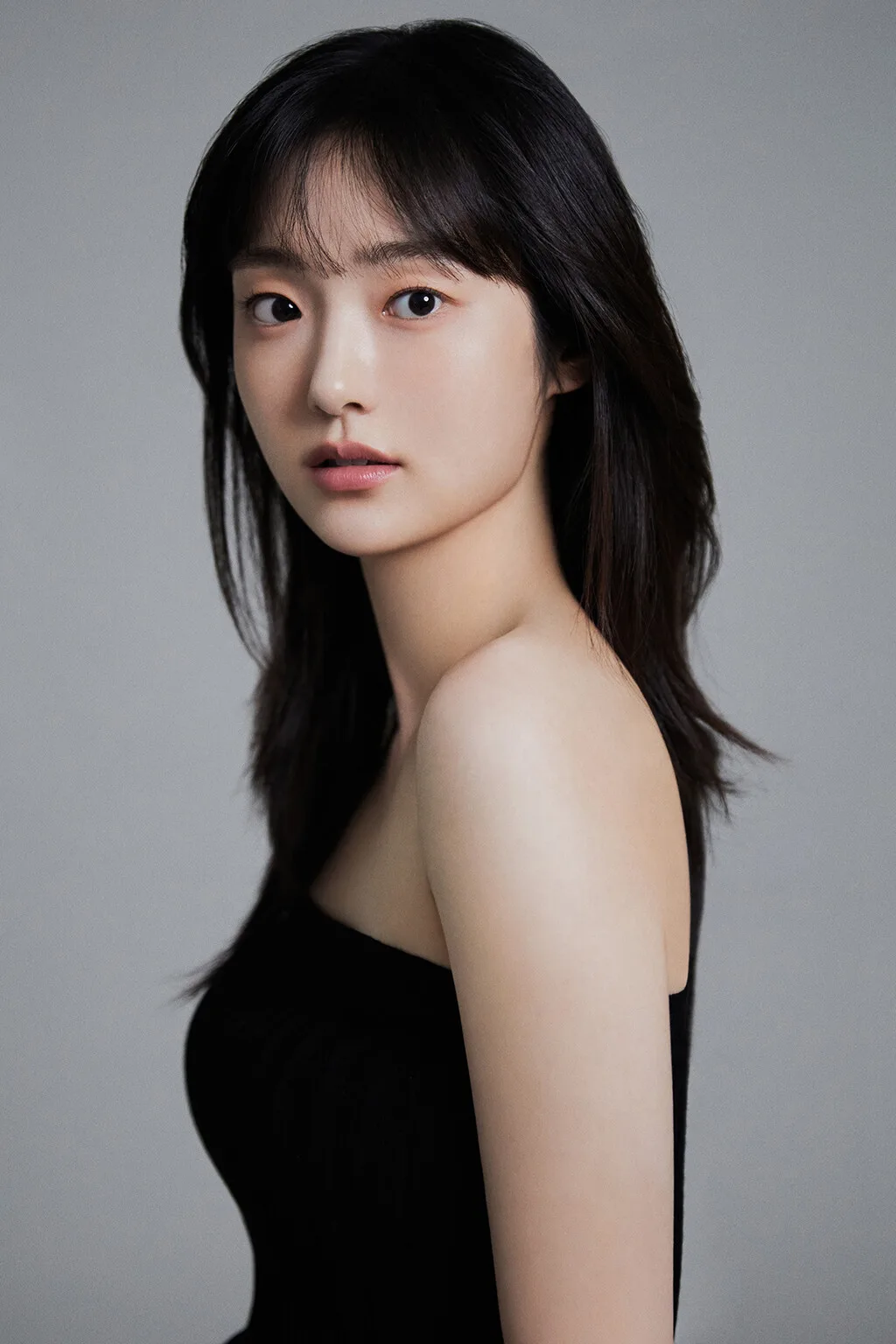 Portrait of South Korean actress Kim Hye-jun