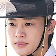 Actor Lee Sin-Young