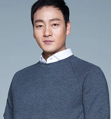 Portrait photograph of South Korean actor Park Hae-Soo