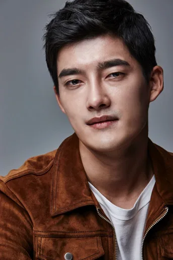 Ahn Seong-Bong profile photograph