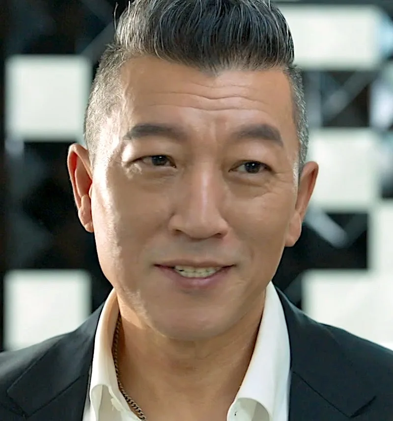 Portrait of actor Li Yongqun