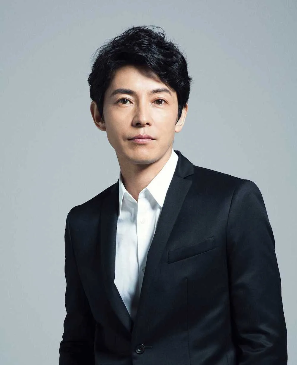 Naohito Fujiki official portrait profile