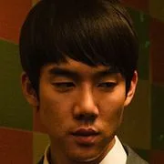 Yoo Yeon-Seok as Dong-Soo