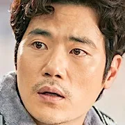 Actor Kim Kang-woo