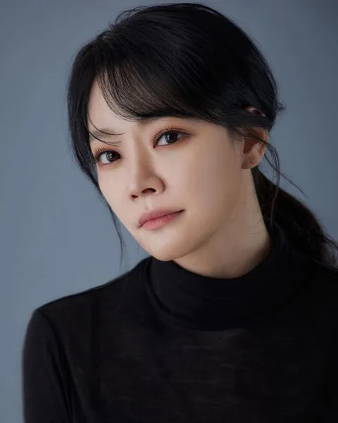 Portrait of South Korean actress Kim So-Hyun