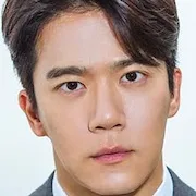 Ha Seok-Jin as Ryu Sung-Hoon