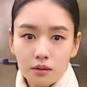 Ahn Eun-Jin as Yoo Gil-Chae
