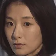 Hyunri as Hiroko Kusakabe