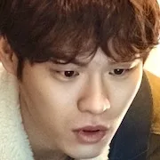 Yun Ji-on as a student customer