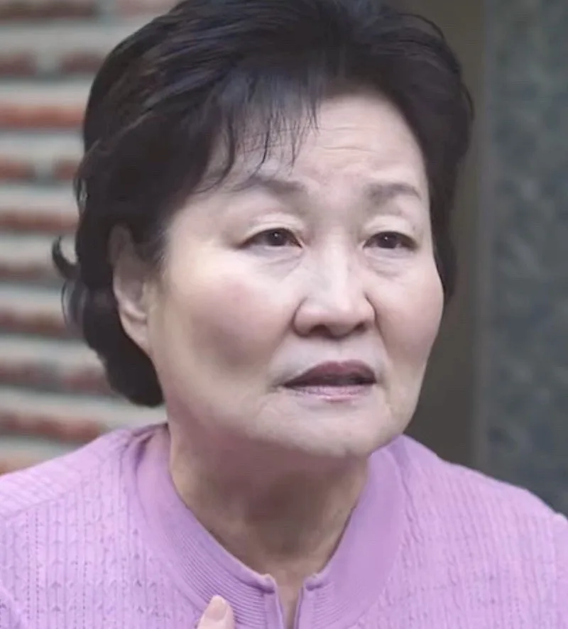 Portrait of South Korean actress Lee Young-Sil