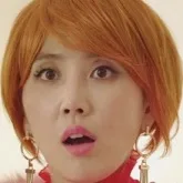 Shin Dong-Mi as Han Soo-Ji