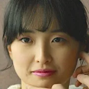 Lim Chae-Young as Young-Rim