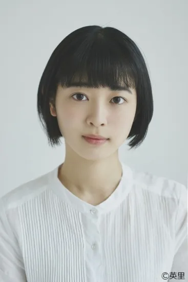Hana Kawamura in 2001