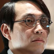 Oh Jung-se as Min Chun-sang
