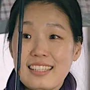 Actress Kim Sung-hyo