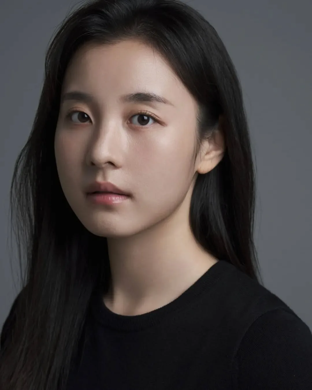 Profile portrait of actress Jung Se-Hyun