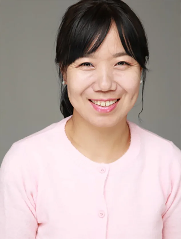 Kim Jin-Ok profile photograph