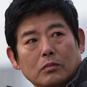 Sung Dong-il