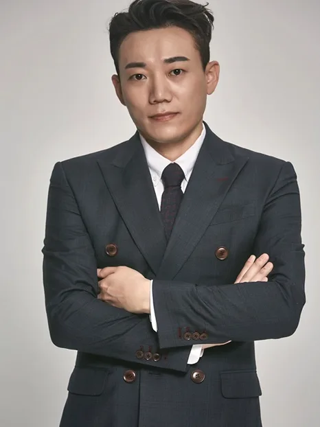 Cha Seung-Min portrait photograph